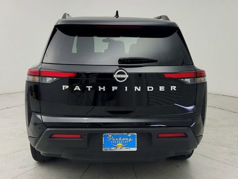 Used 2025 Nissan Pathfinder SV image 7