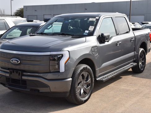 Certified 2023 Ford F150 Lightning Lariat w/ Equipment Group 511A High image 2