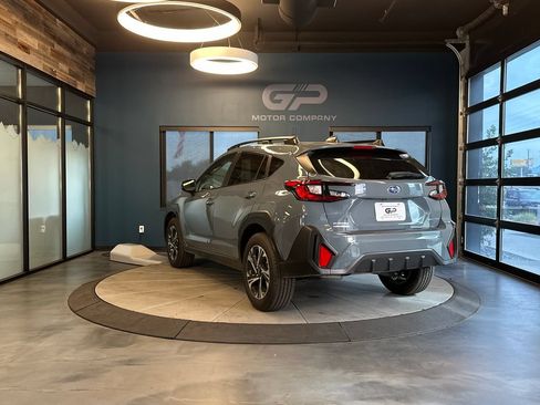 Used 2025 Subaru Crosstrek 2.5i Premium AWD/4WD image 5