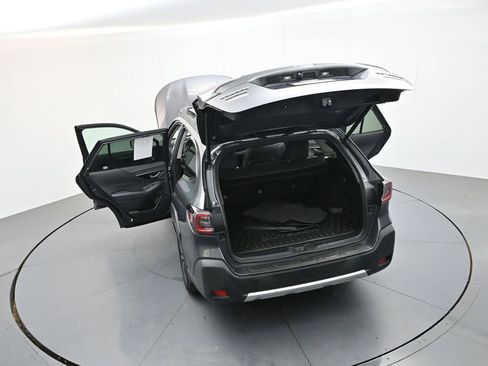 Used 2023 Subaru Outback Touring AWD/4WD image 46