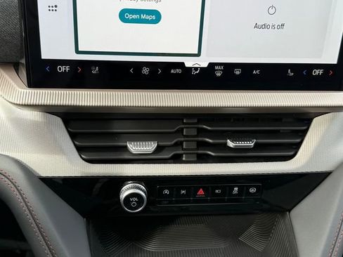 New 2026 Ford Explorer Active w/ Active Comfort Package image 18