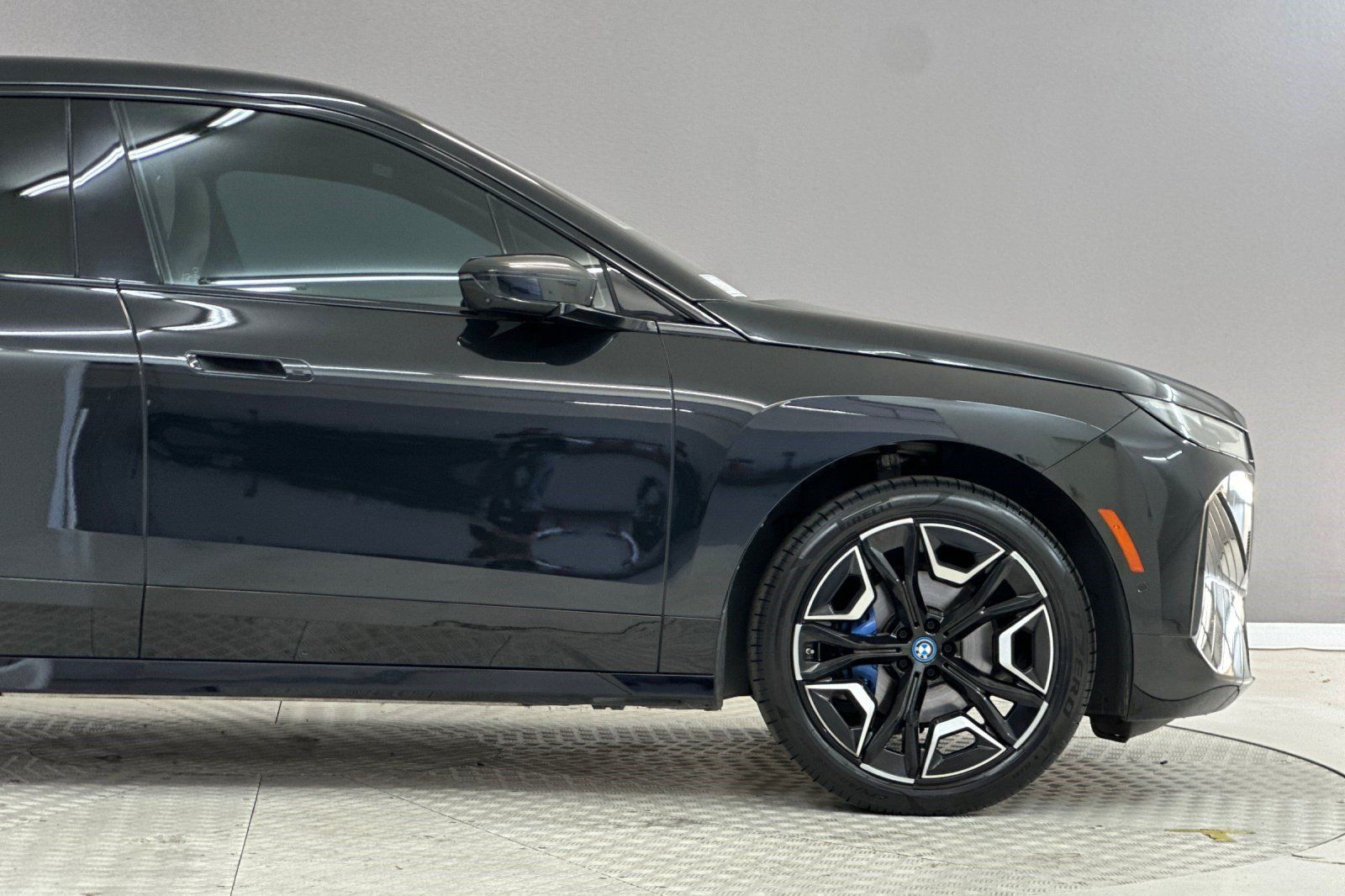 Certified 2024 BMW iX xDrive50 w/ Premium Package AWD/4WD image 36