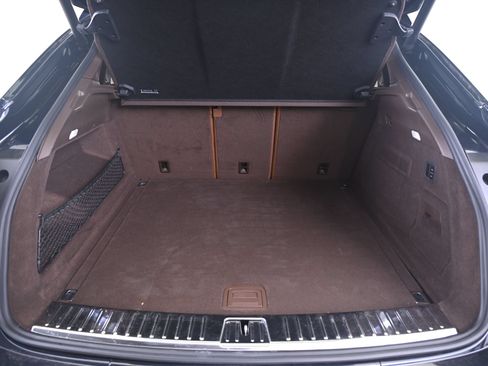 Certified 2023 Porsche Cayenne GTS AWD/4WD image 15