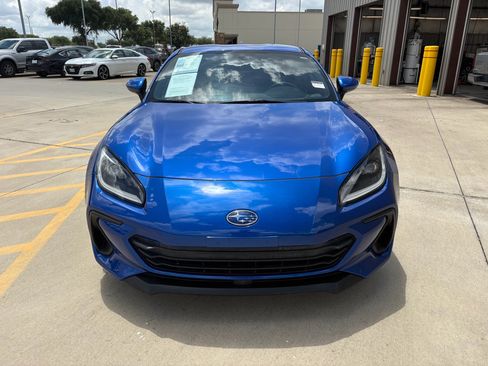 Used 2024 Subaru BRZ Limited RWD image 3