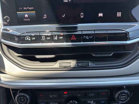 New 2026 Jeep Compass Limited AWD/4WD image 15