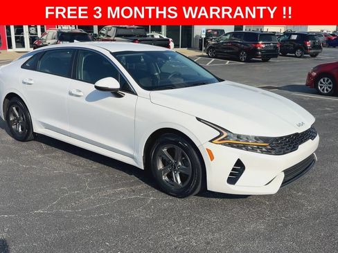 Used 2022 Kia K5 LXS FWD image 2