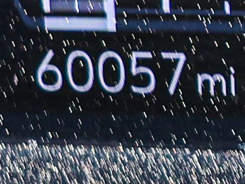 Used 2021 Cadillac Escalade Premium Luxury Platinum image 51