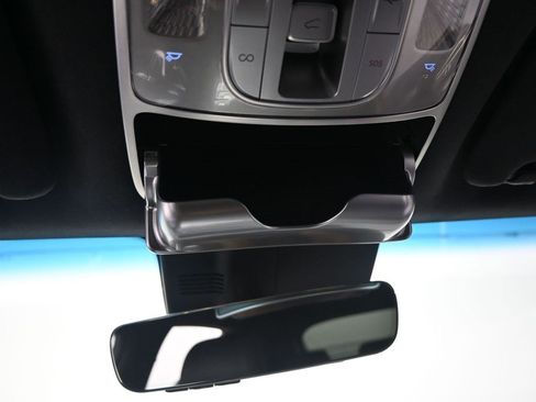 Used 2022 Genesis GV70 3.5T Sport w/ Sport Prestige Package image 44