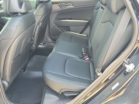 New 2026 Kia Sportage SX FWD image 17