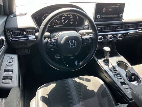 Used 2025 Honda Civic Sport image 15