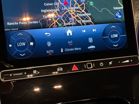New 2026 Mercedes-Benz C 300 Sedan image 19