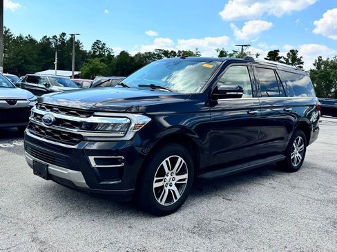 Used 2024 Ford Expedition Max Limited AWD/4WD image 3
