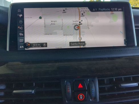 Used 2017 BMW X5 xDrive50i image 16