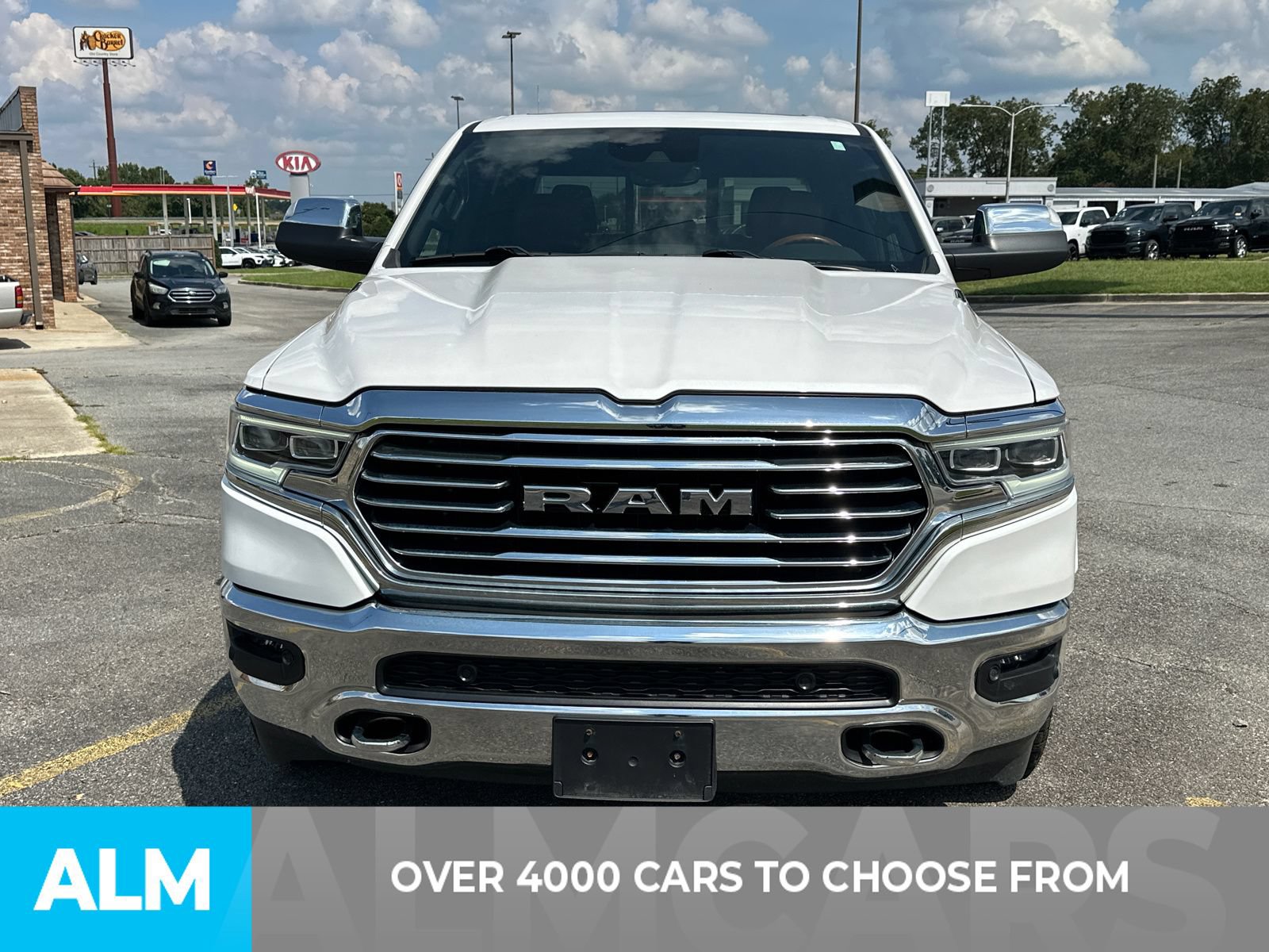Used 2022 RAM 1500 Limited AWD/4WD image 2