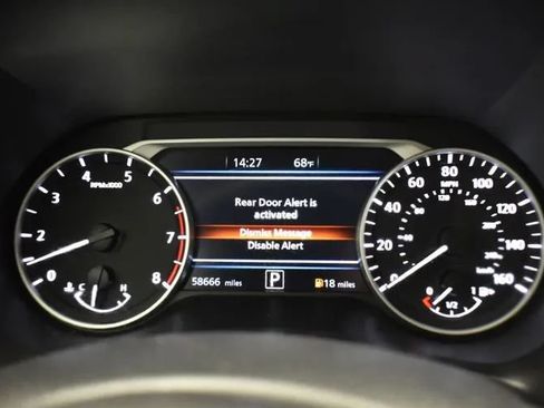 Used 2024 Nissan Sentra SV FWD image 26