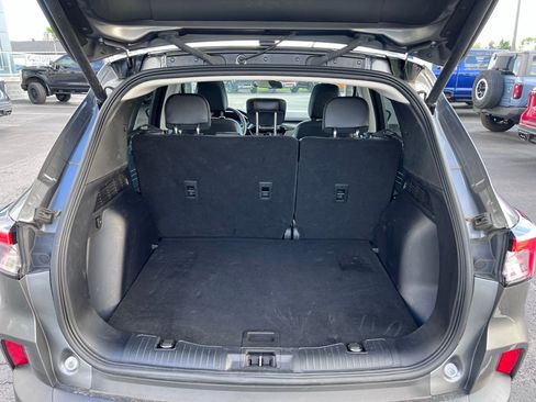 Used 2022 Ford Escape SEL w/ SEL Stealth AWD Package image 12