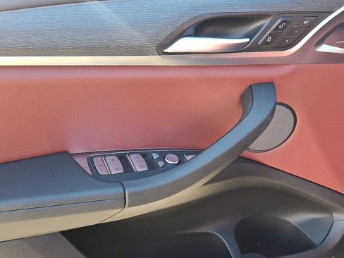 Used 2023 BMW X3 xDrive30i w/ Premium Package image 10