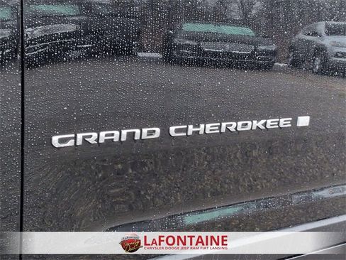 Certified 2024 Jeep Grand Cherokee L Limited w/ Luxury Tech Group II image 10