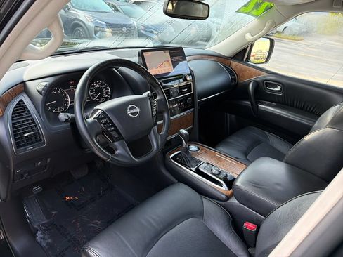 Used 2021 Nissan Armada SL w/ Captain's Chairs Package RWD image 13