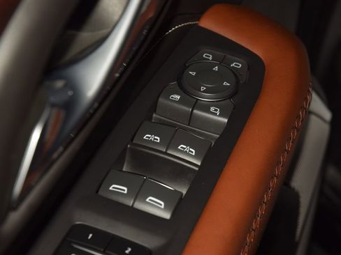 Used 2024 GMC Yukon Denali Ultimate AWD/4WD image 52