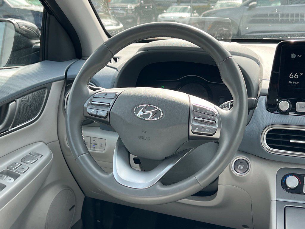 Used 2021 Hyundai Kona Ultimate w/ Cargo Package FWD image 16