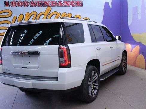 Used 2020 GMC Yukon Denali image 8