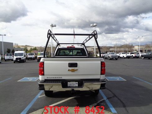 Used 2018 Chevrolet Silverado 2500 W/T image 4