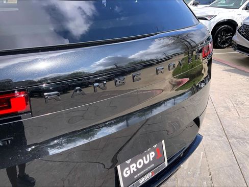 Used 2024 Land Rover Range Rover Sport Dynamic SE image 31