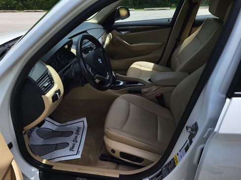 Used 2015 BMW X1 xDrive28i AWD/4WD image 11