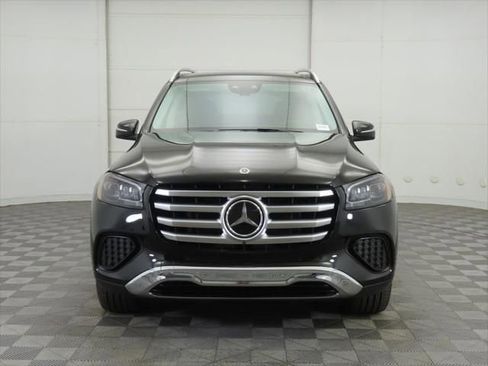 New 2026 Mercedes-Benz GLS 450 4MATIC image 2