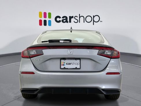 Used 2025 Honda Civic Sport image 4