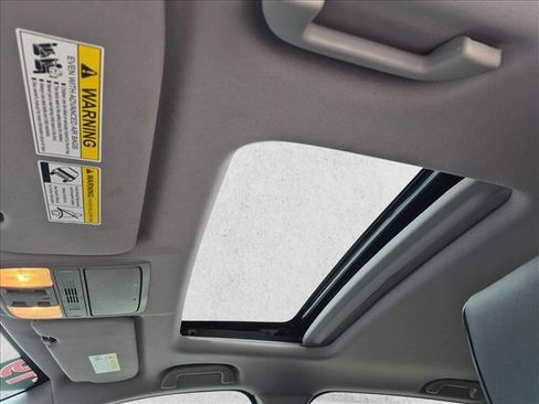 Used 2019 Honda CR-V EX image 15