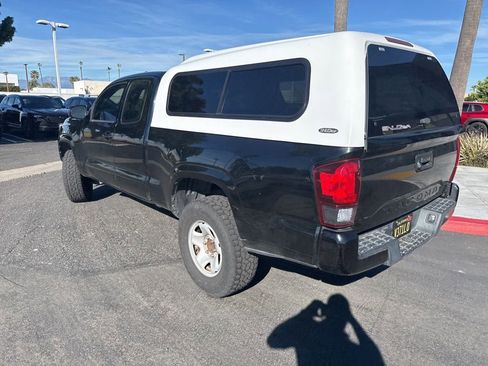 Used 2018 Toyota Tacoma SR w/ SR Convenience Package image 15