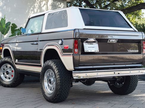 Used 2024 Ford Bronco Black Diamond AWD/4WD image 52