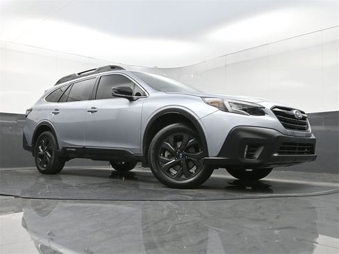 Used 2020 Subaru Outback Onyx Edition XT w/ Popular Package #2 image 21