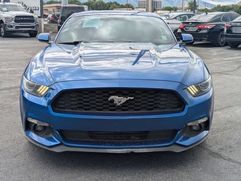 Used 2017 Ford Mustang Coupe RWD image 11
