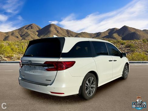 Used 2022 Honda Odyssey Touring image 4