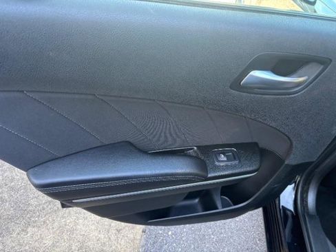 Used 2023 Dodge Charger SXT image 33
