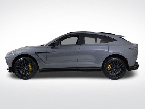 Used 2025 Aston Martin DBX 707 image 2
