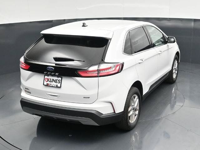 Certified 2024 Ford Edge SEL w/ Convenience Package AWD/4WD image 35