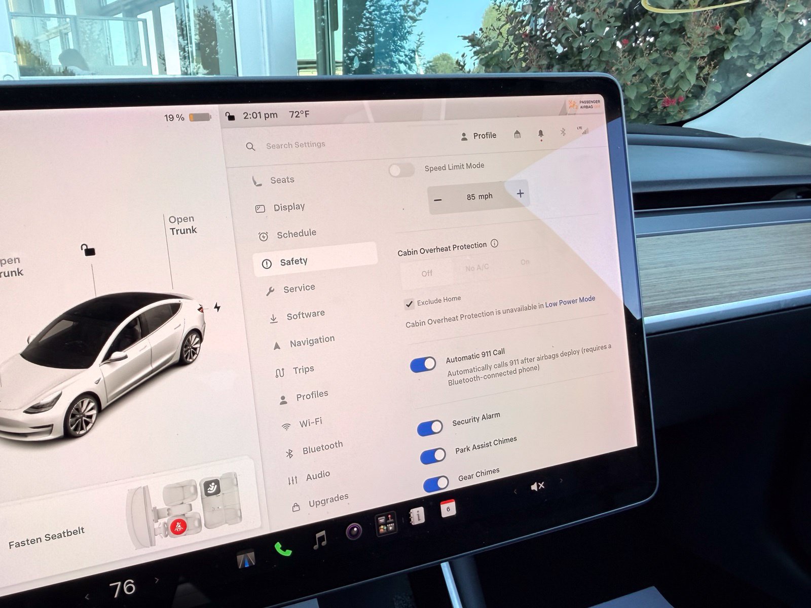 Used 2018 Tesla Model 3 Long Range AWD/4WD image 39