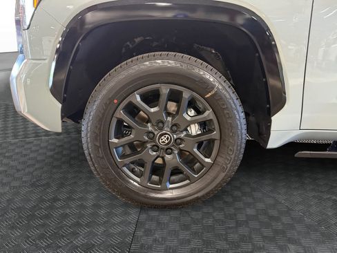 New 2026 Toyota Tundra Platinum AWD/4WD image 14