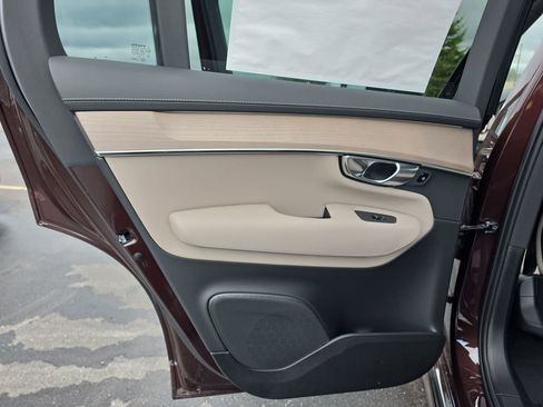 New 2026 Volvo XC90 B5 Core w/ Protection Package Premier AWD/4WD image 13