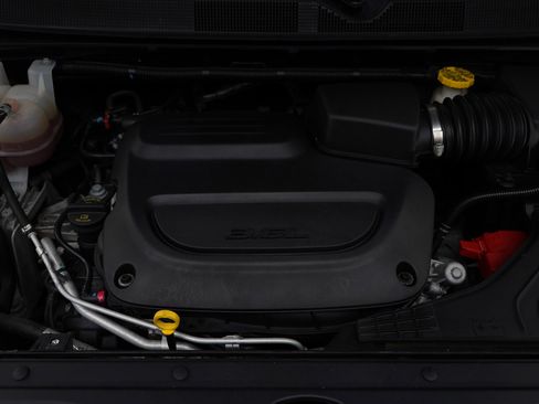 Used 2020 Chrysler Pacifica Limited w/ 8-pass Seating Package image 25