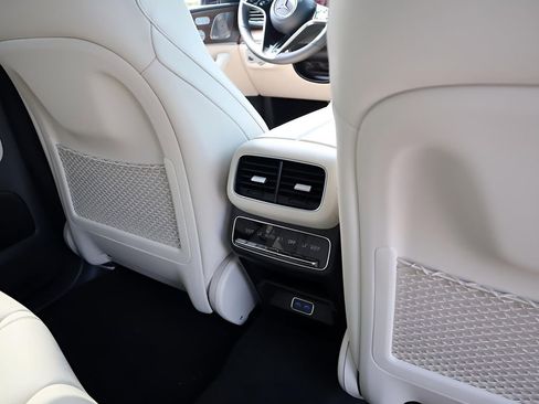 Certified 2026 Mercedes-Benz GLE 450 4MATIC image 14