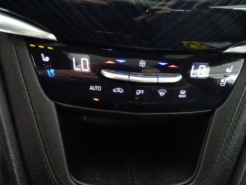 Certified 2024 Cadillac XT6 Premium Luxury w/ Technology Package AWD/4WD image 14