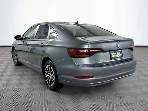 Used 2019 Volkswagen Jetta SE FWD image 5