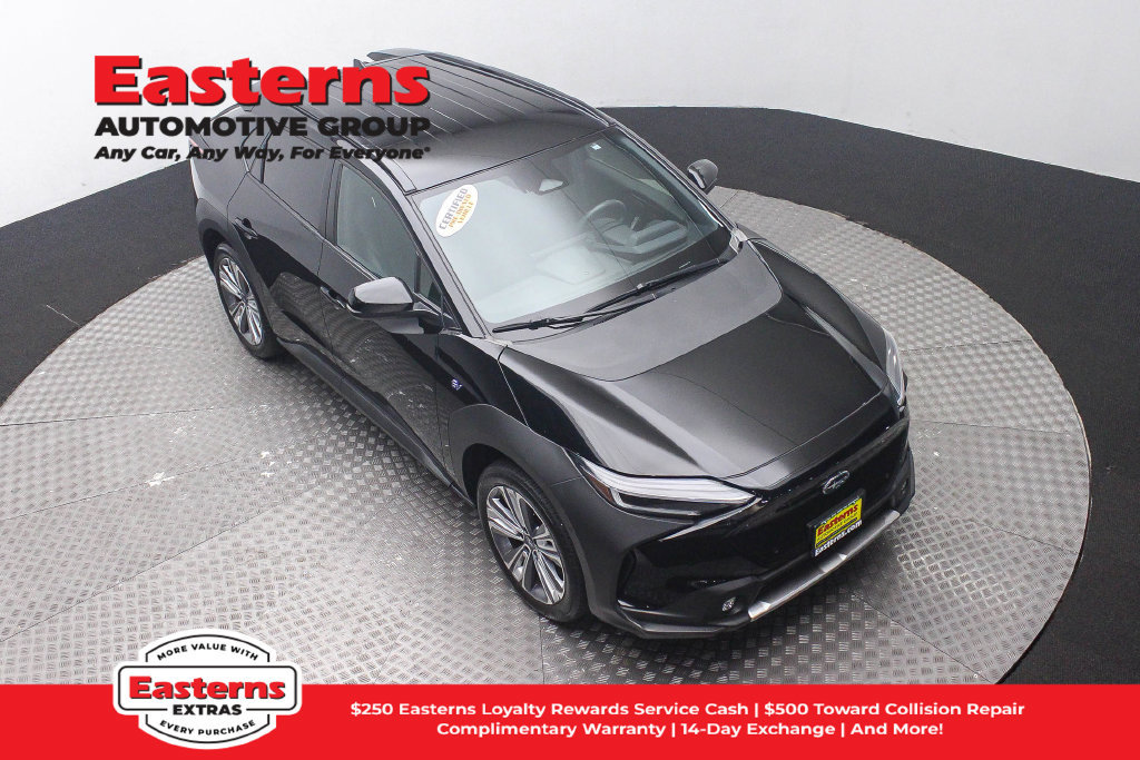 Used 2023 Subaru Solterra AWD image 4