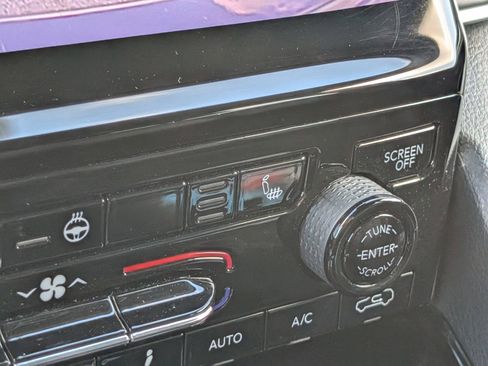 Used 2022 Jeep Grand Cherokee Limited image 20