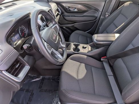 Used 2023 GMC Terrain SLE AWD/4WD image 17